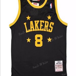 Kobe Bryant jersey